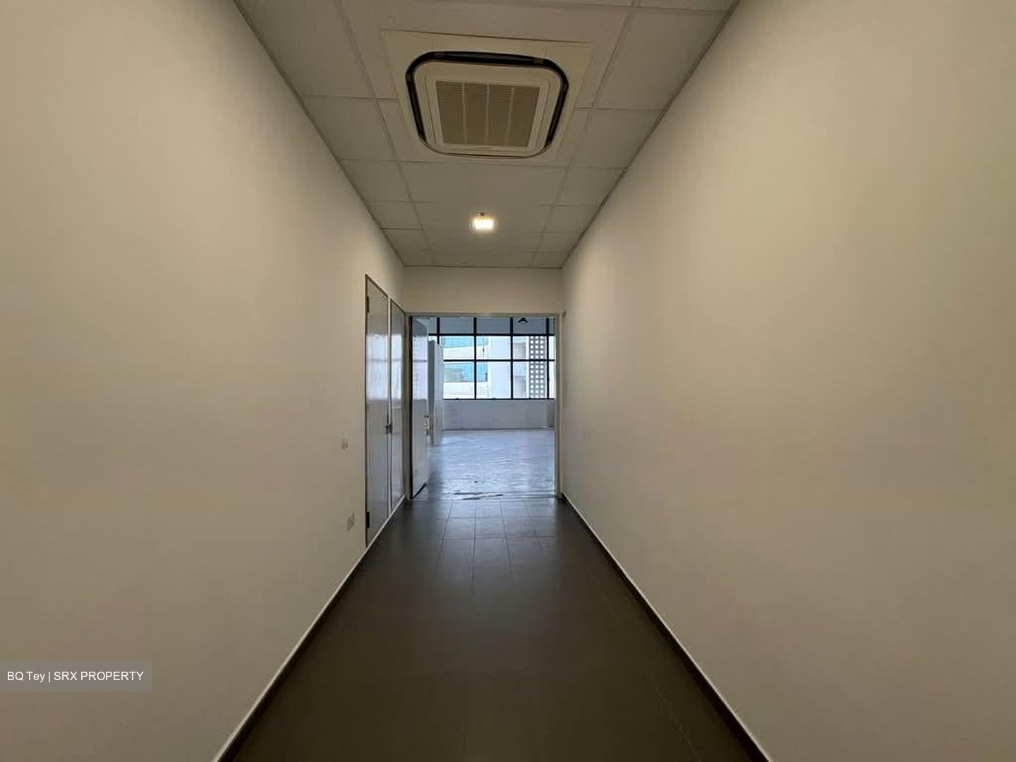 Hh @ Kallang (D13), Factory #563962771